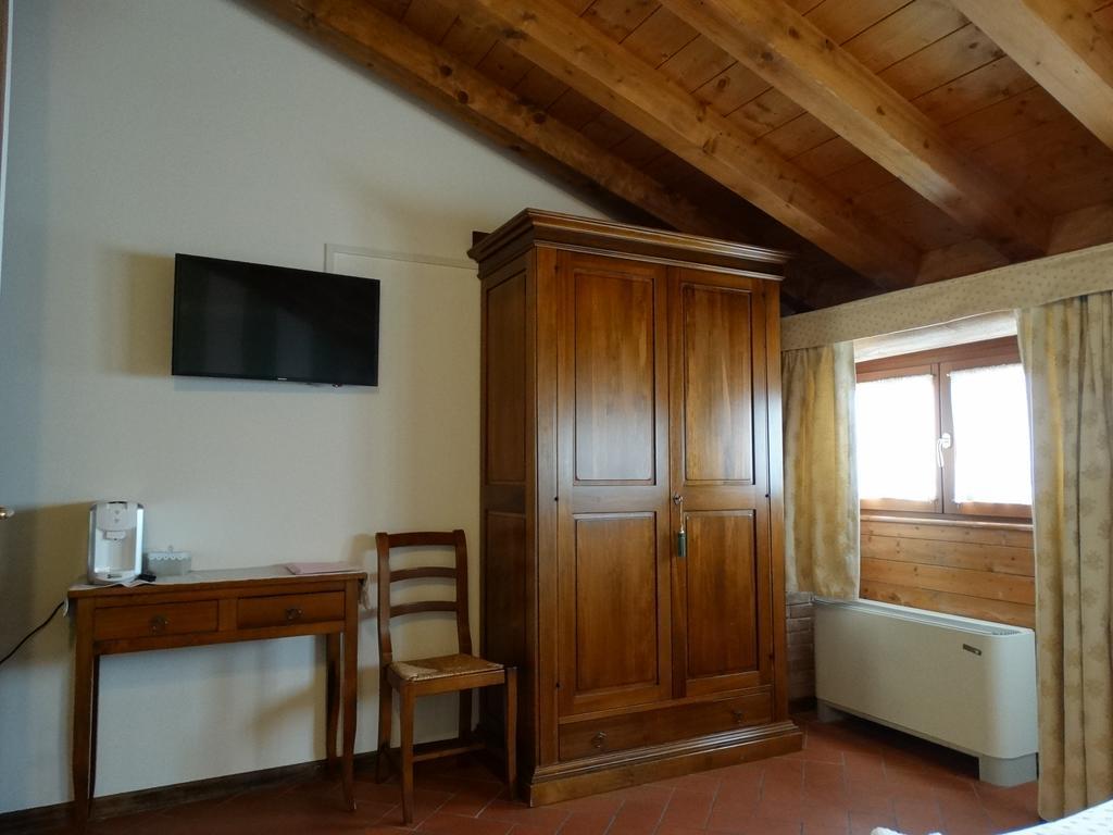 Agriturismo Casa Rosa Verona Exterior photo